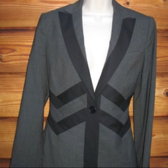 NWOT Gray Blazer Pants Jacket Suit Set - Picture 3 of 8
